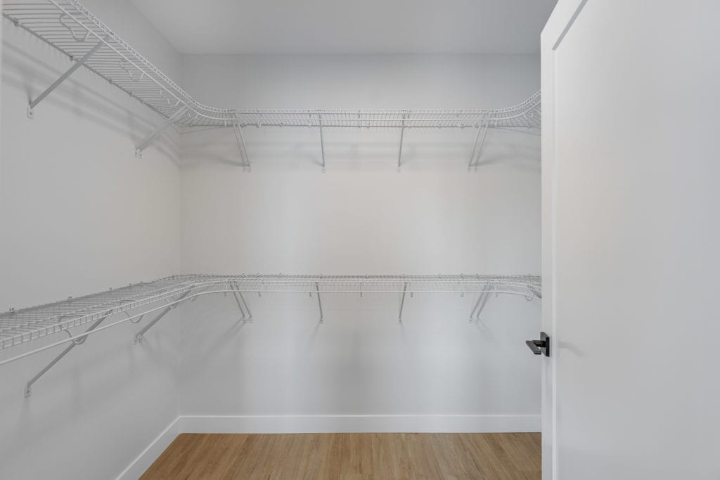 Walk-in closet